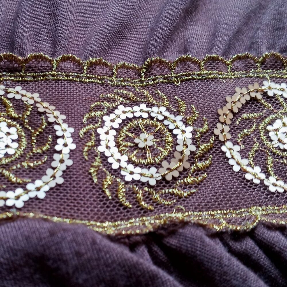 Pretty Maurices Women's Kimono Sleeve Brown Empire Waist Top w/Gold Details - Picture 14 of 15
